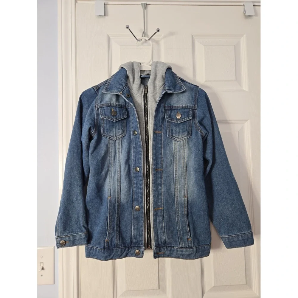 Mccam Kids Denim Jacket Zipup & Snap Size 150CM Hooded.